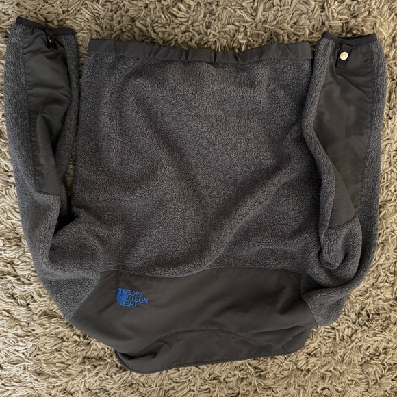 The North Face Black Jacket - Picture 2 of 4